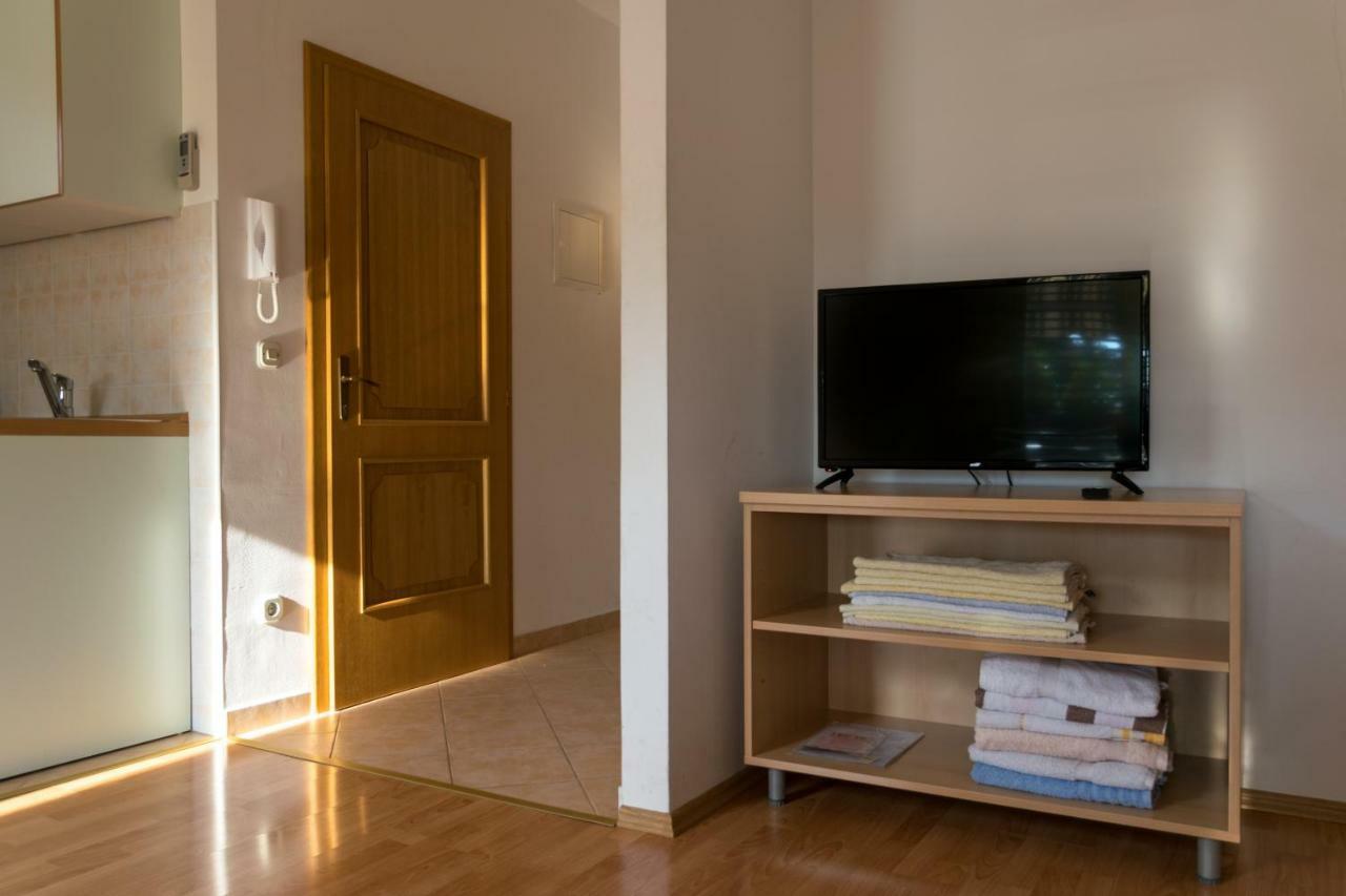 House Vera Baška Voda Exterior foto